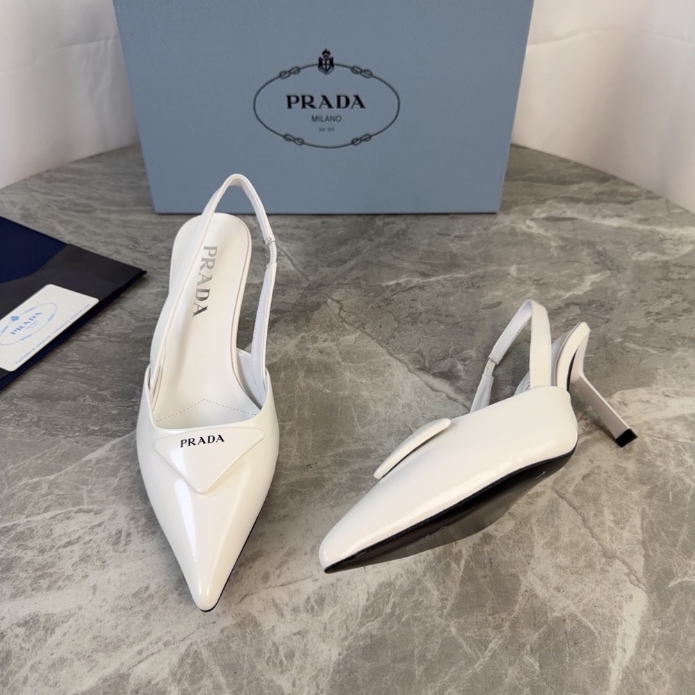🍒Women's Prada Heels - Picture 5 of 8